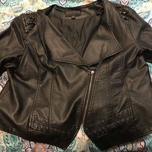 Black cropped jacket